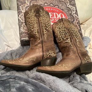 Laredo boots womens 9.5